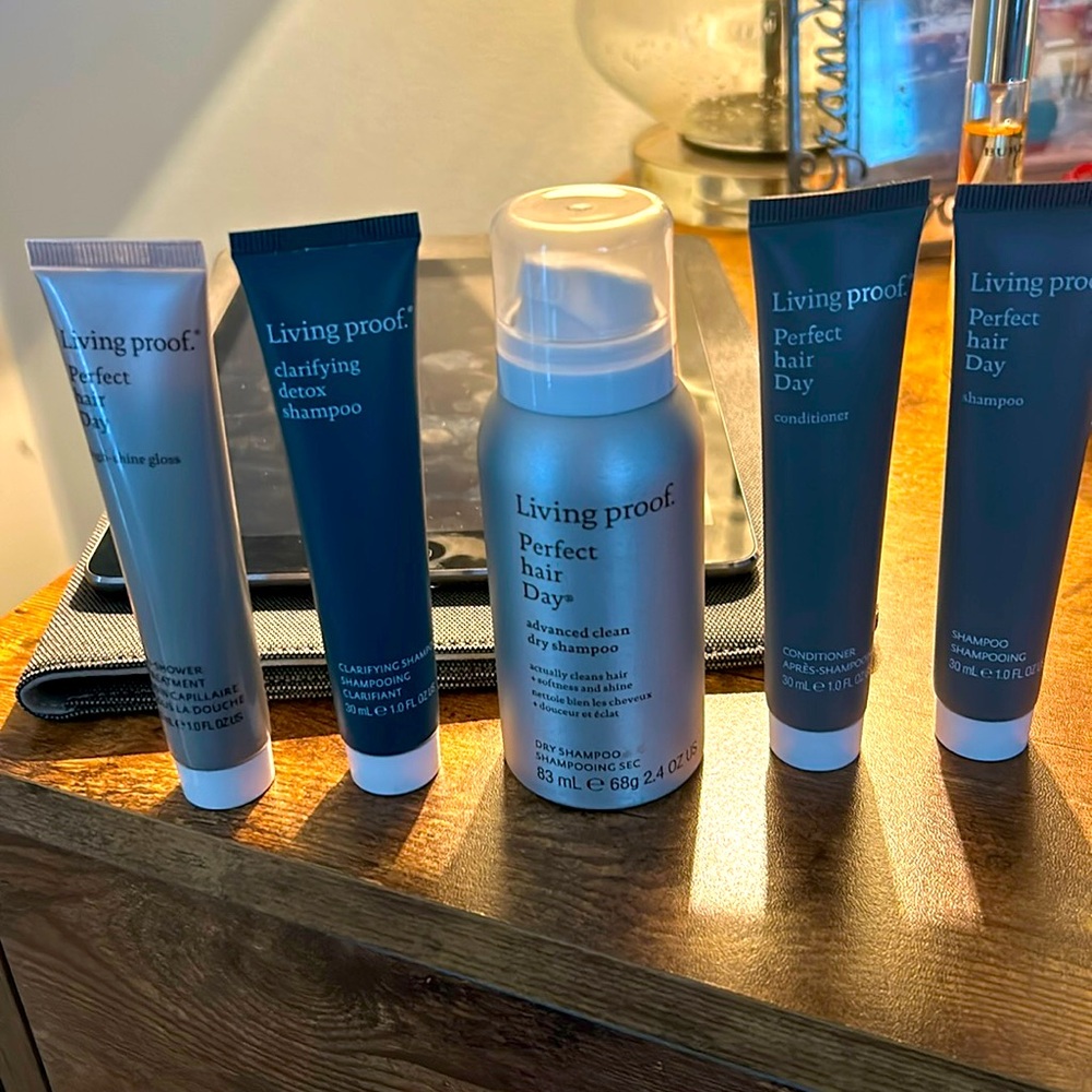 Living Proof set - Picture 1 of 4